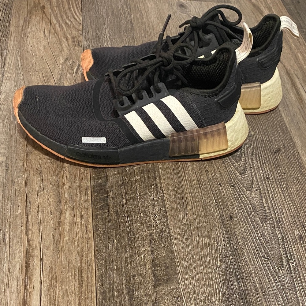 Adidas Women's Gray and Cream Sneakers